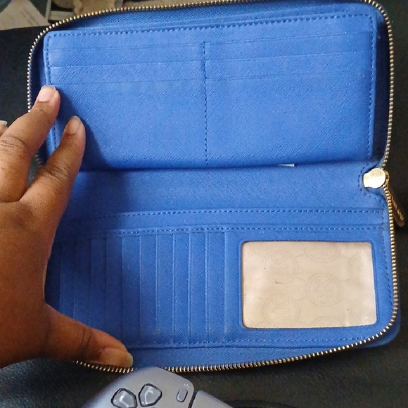 Michael Kors Royal Blue Zip-Around Wallet - Picture 2 of 4